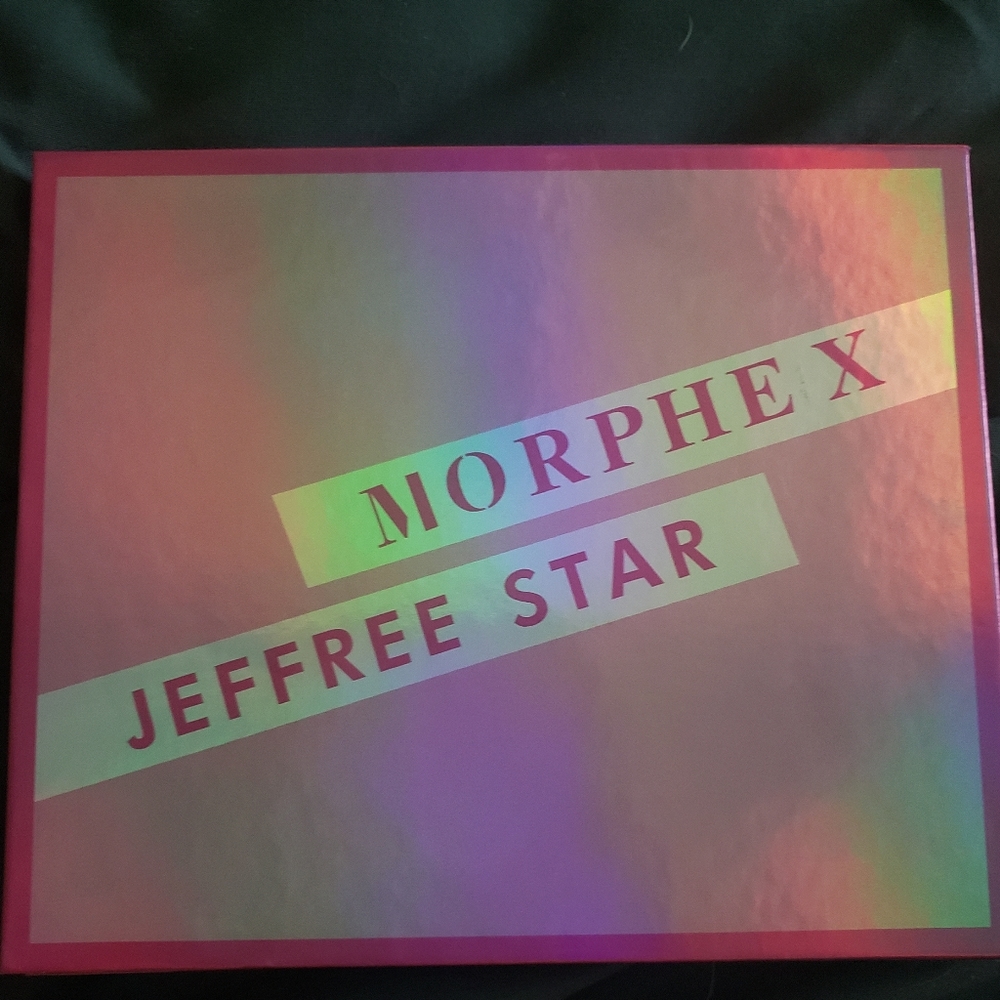 Morphe X Jeffree Star Artistry Pallete